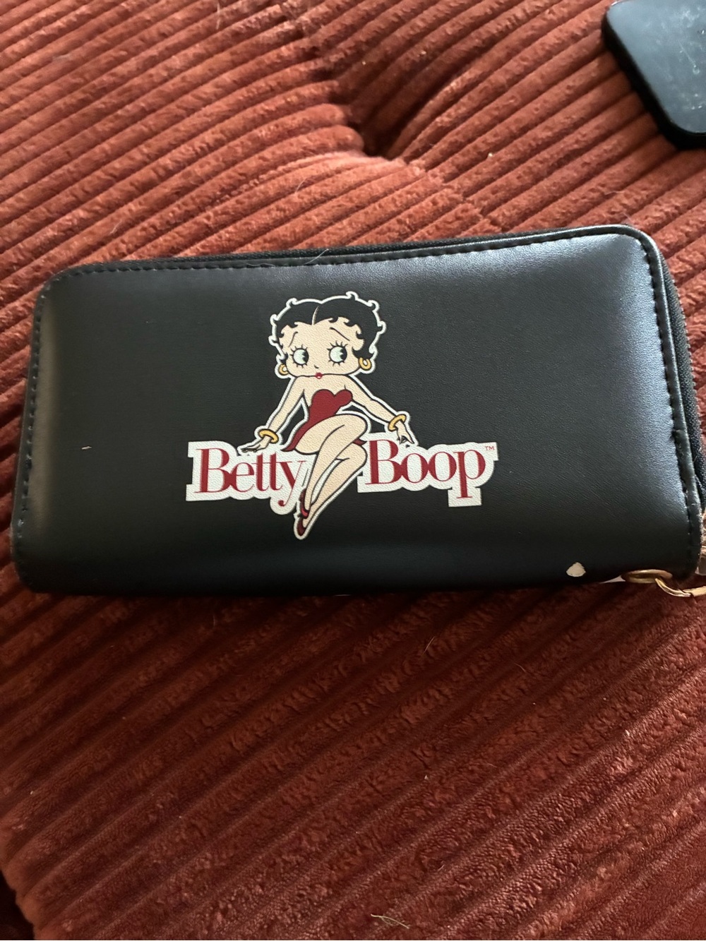 Betty Boop Black Zip Wallet with Graphic
